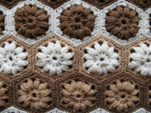 Pretty Hexagonal Blanket Motifs