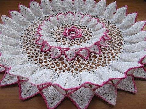 beautiful crochet doily pattern