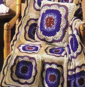 crochet-pillow-and-blanket