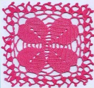 crochet-square-with--flora