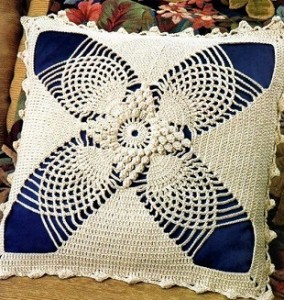 Lace pillow crochet pattern