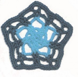 crochet-pentagon