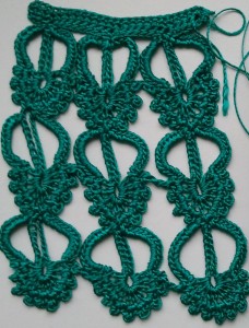 dolce-gabbana-crochet-dress-pattern-5