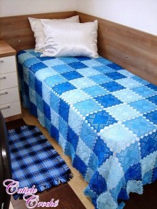 blue squares crochet quilt pattern