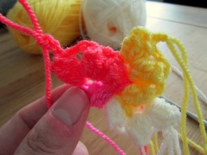 Spiral Bobble Crochet Stitch Tutorial 115