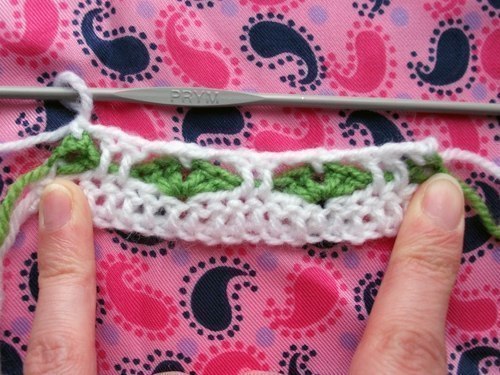 step by step crochet harts blanket pattern 2
