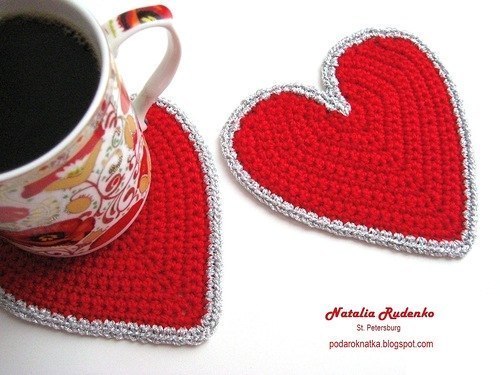 free crochet heart shaped coasters
