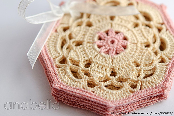 octagon - crochet coaster pattern 2