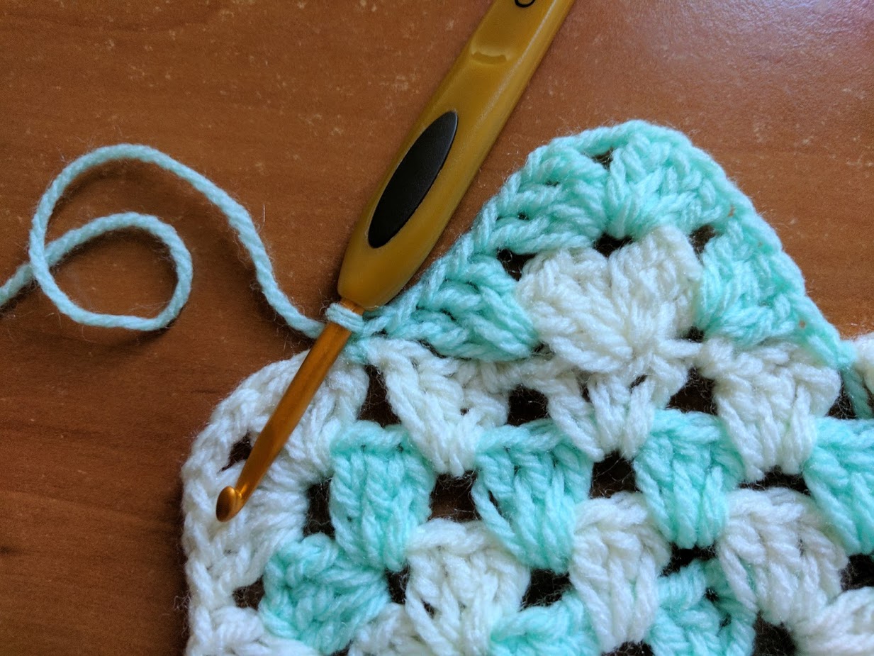 Interesting Granny Square Blanket Tutorial