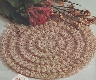 Crochet Bubbled Doily Pattern 1