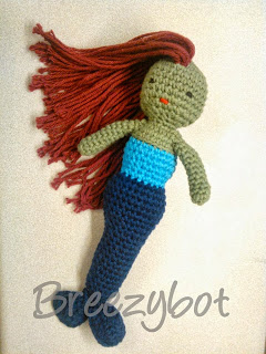 FREE Mermaid Amigurumi Crochet Pattern