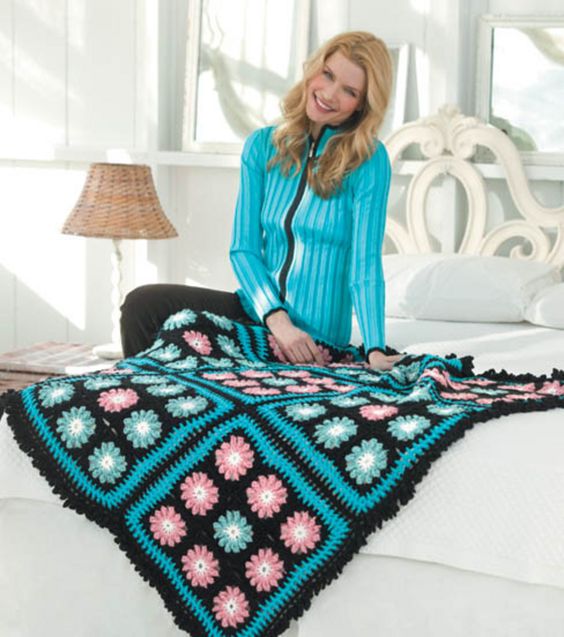 Floral Throw Free Crochet Blanket Pattern