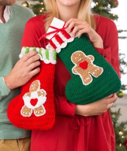 gingerbread-stockings-crochet-pattern-for-free
