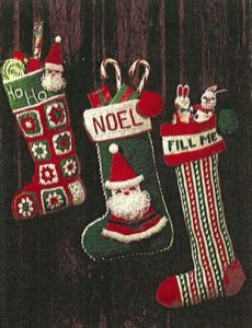 granny-square-christmas-stocking