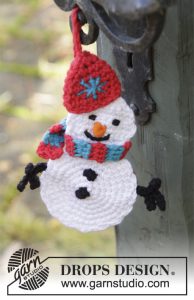 olaf-the-snowman-christmas-crochet-ornament