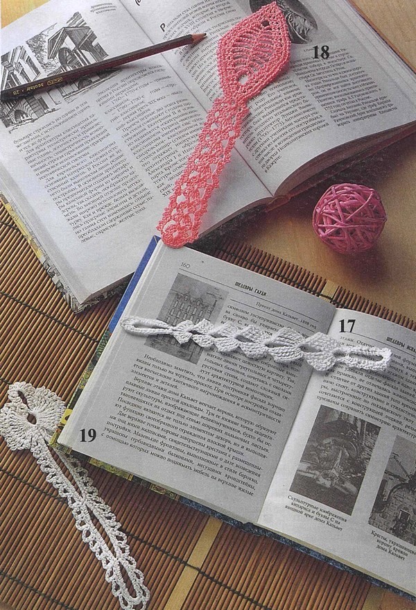 ornate-lace-bookmark-to-crochet-1