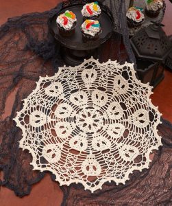 skulduggery-doily-free-halloween-crochet