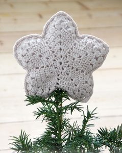 top-that-christmas-star-crochet-topper