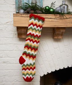 zigzag-stocking-free-christmas-crochet-pattern