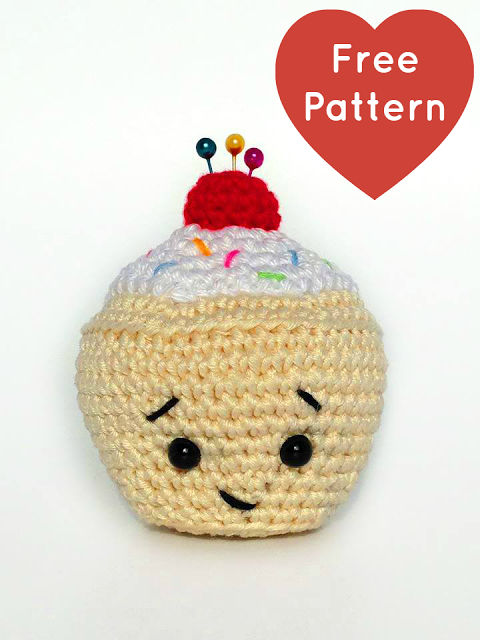 Little Cupcake Pincushion Free Amigurumi Crochet Pattern