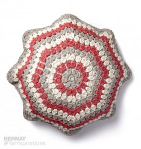 Bernat Puffed Up Crochet Pillow Free Pattern