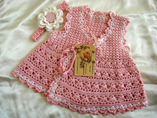 Pretty Crochet baby Dress Pattern