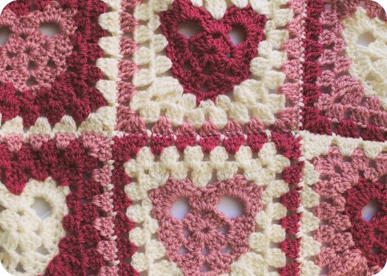 Heart granny square crochet blanket Pattern