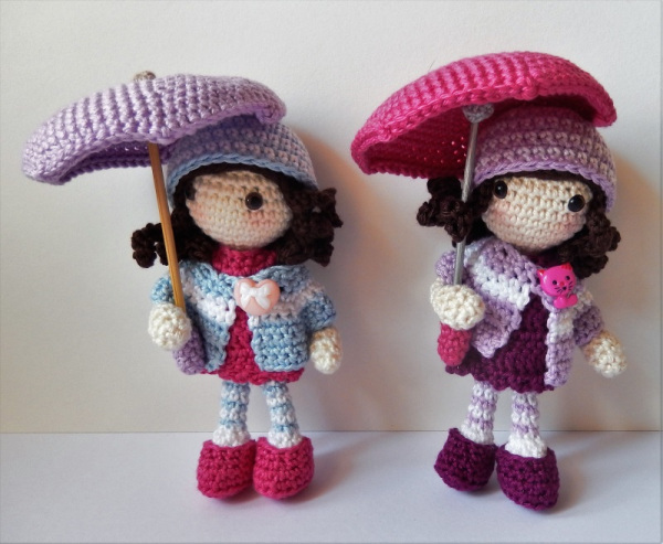 Autumn Girls Free Crochet Doll Pattern