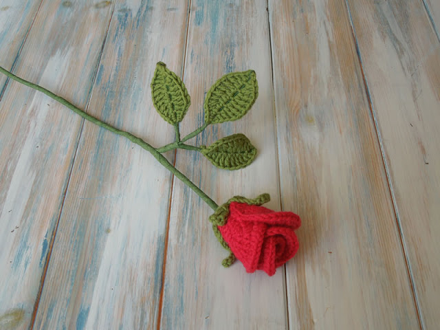 Crochet Realistic Roses Tutorial