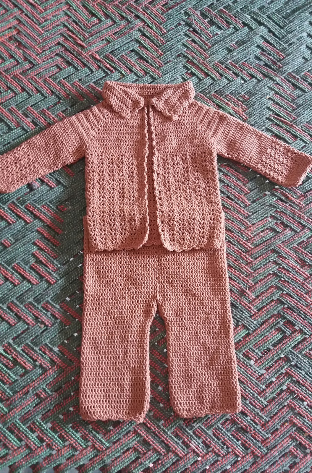 Crochet baby boy dress free pattern