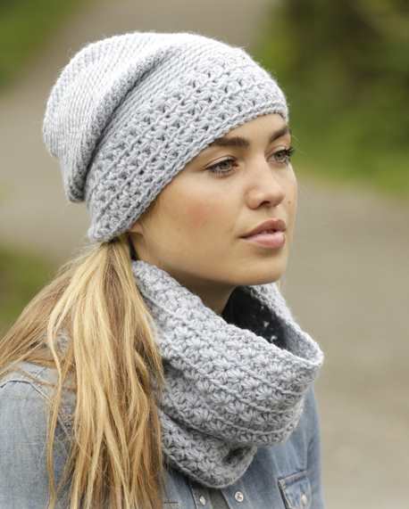 Queen of the Chill Hat and Cowl Free Crochet Pattern