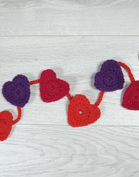 Crochet Heart Garland Free Pattern