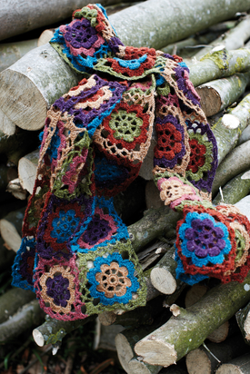 Frances Flower Square Scarf Free Crochet Pattern