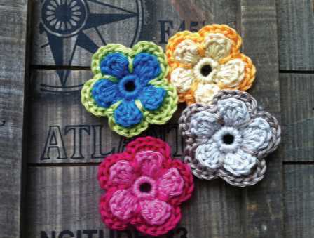 Ultra Pima Mela Flowers Free Crochet Pattern. Free flower crochet pattern. Easy flower crochet pattern.