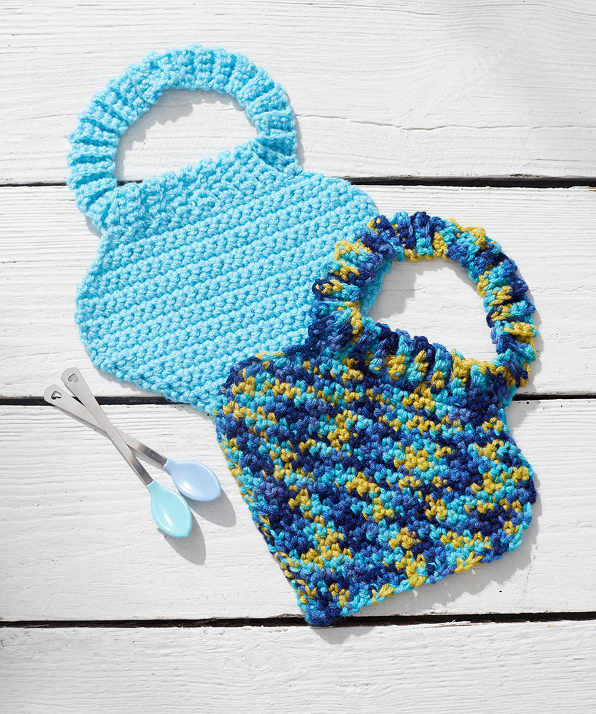 Free Pattern for Crochet Baby Bibs