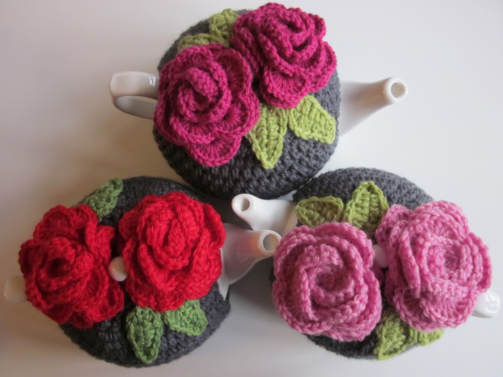 Rose Tea Cosy Free Crochet Pattern