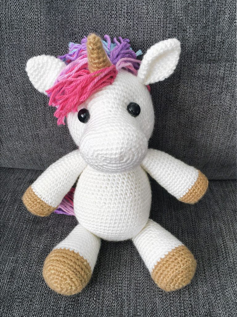 Free Amigurumi Crochet Pattern for Jazzy the Unicorn