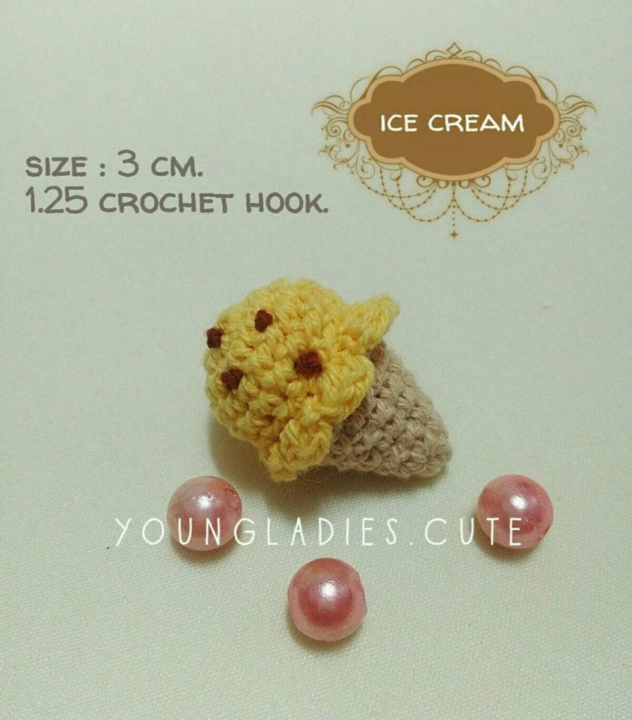 Free Crochet Pattern for a Mini Ice Cream Amigurumi