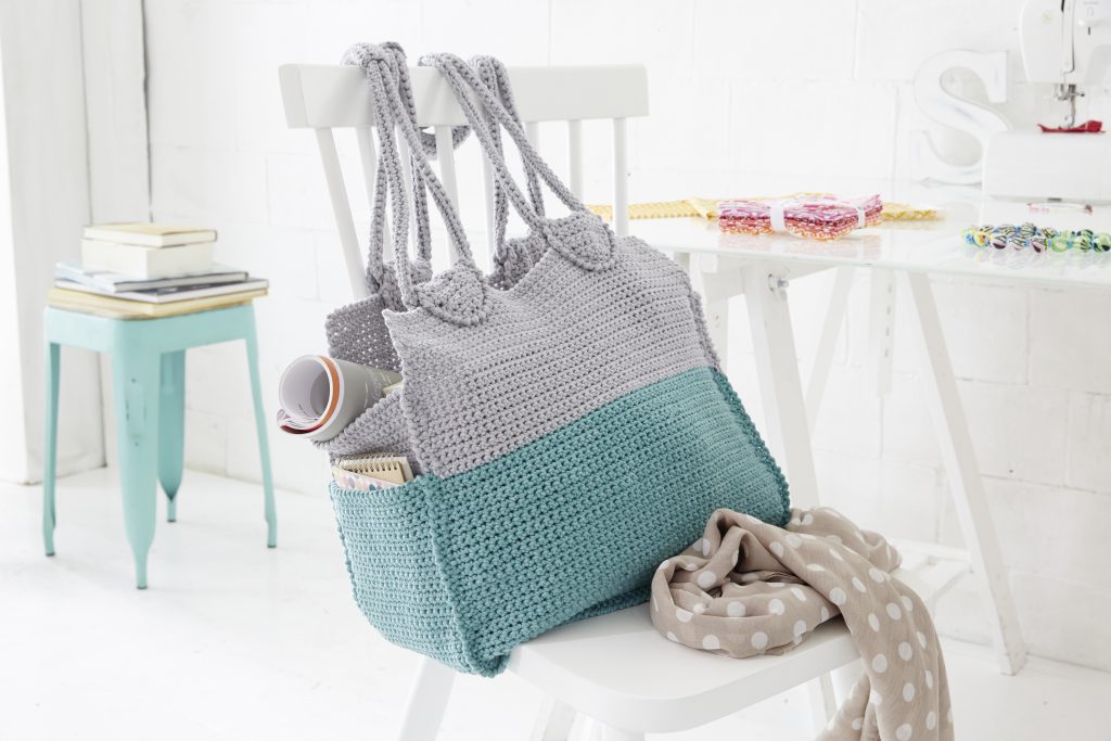 Free Crochet Pattern for a Room Bag