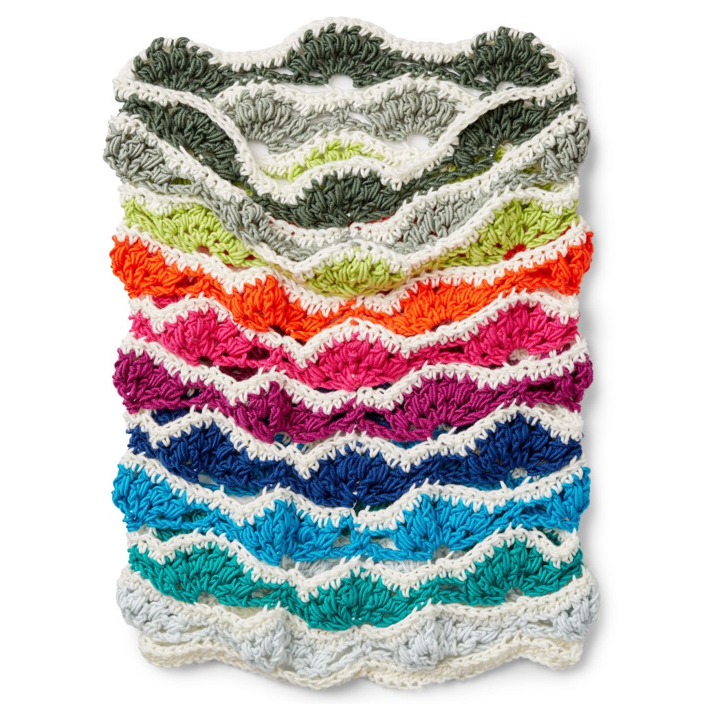 Free Crochet Pattern for a Rainbow Chip Pantone Cowl