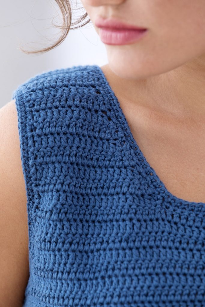 Free Crochet Pattern for a Short Hills Shell