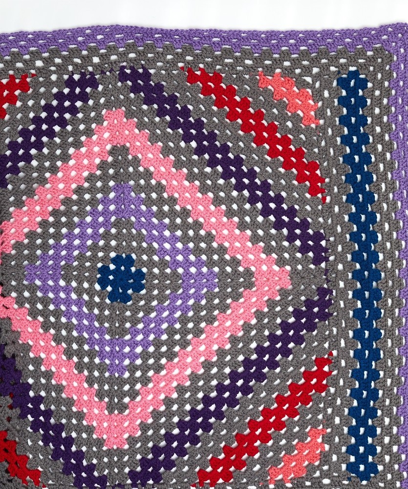 Free Crochet Pattern for a Diamond in the Rough Throw