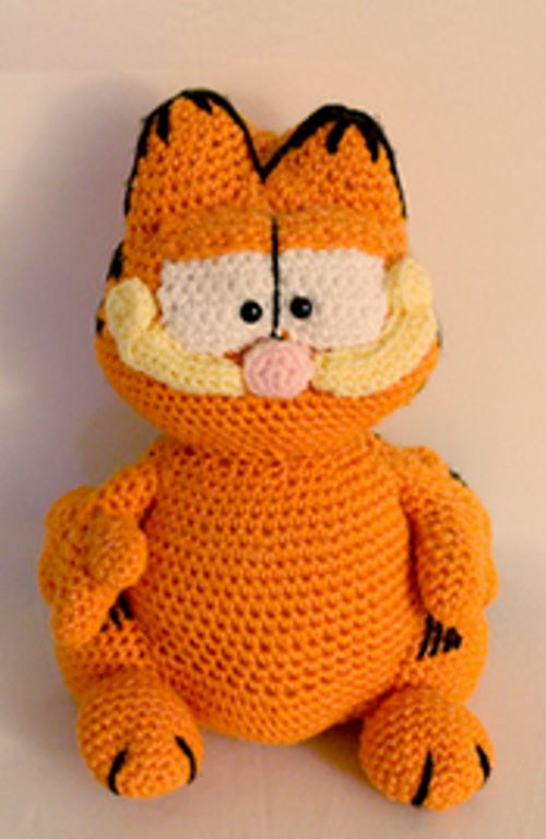 Free Amigurumi Crochet Pattern for Garfield