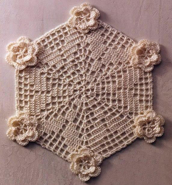 34 White Yarn Crochet Doily Dream Catcher – Two Seaside Babes