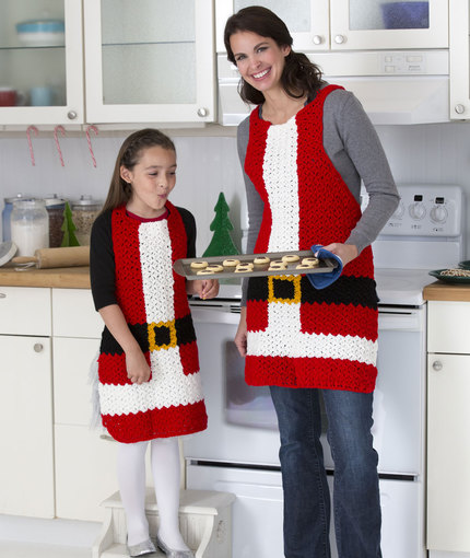 Santa's Aprons Free Crochet Pattern