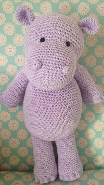 hippo amigurumi