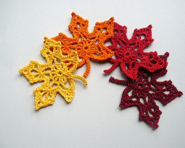 Maple Leaf Crochet Pattern