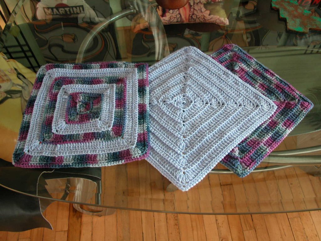 Cat Tracks 12 Inch Crochet Square Free Pattern
