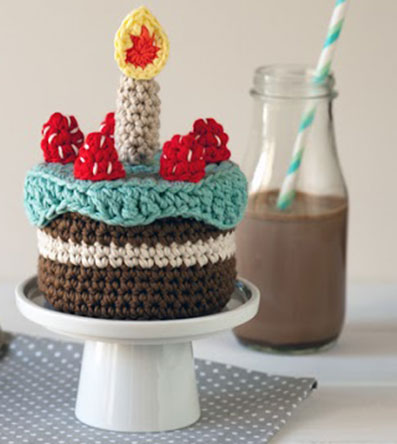 Amigurumi Birthday Cake Free Crochet Pattern