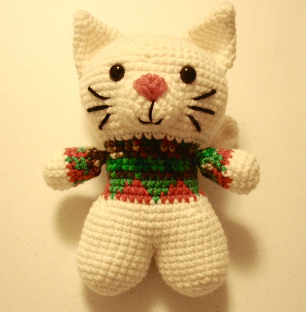 Hello Casper Amigurumi Free Crochet Cat Pattern